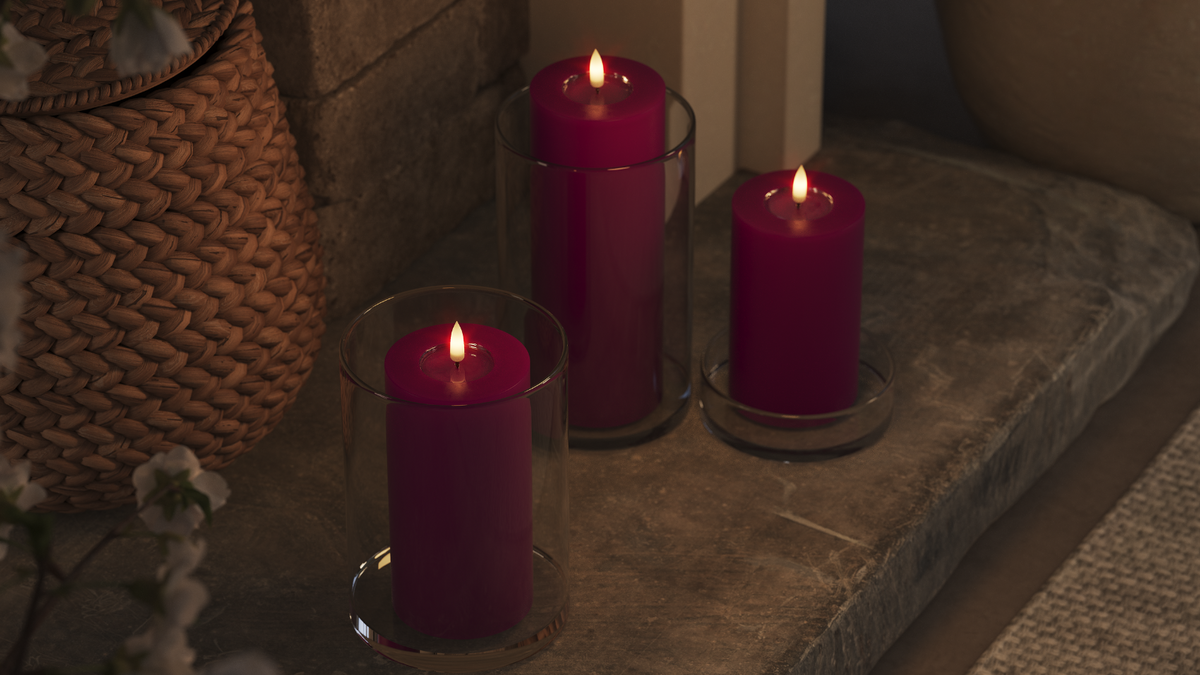 LED-Blockkerzen mit naturgetreuer LED-Flamme