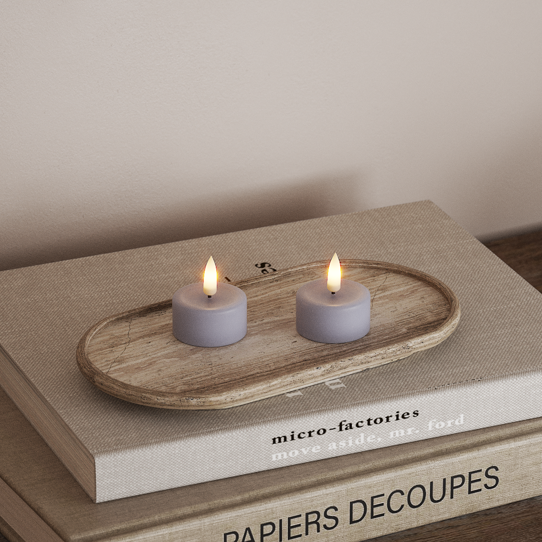 Deluxe Homeart LED čajová svíčka 2ks. Zaprášená modrá LED čajová svíčka 4