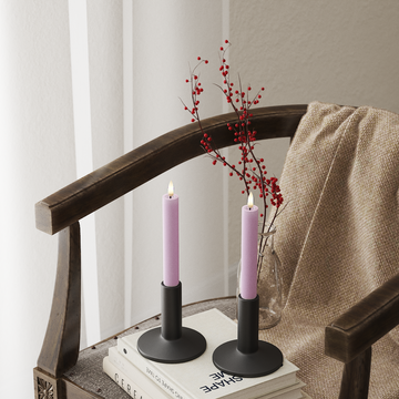 Deluxe Homeart LED Stabkerzen 2 Stück, Ø 2 x 15 cm Lavendel LED Stabkerzen 4