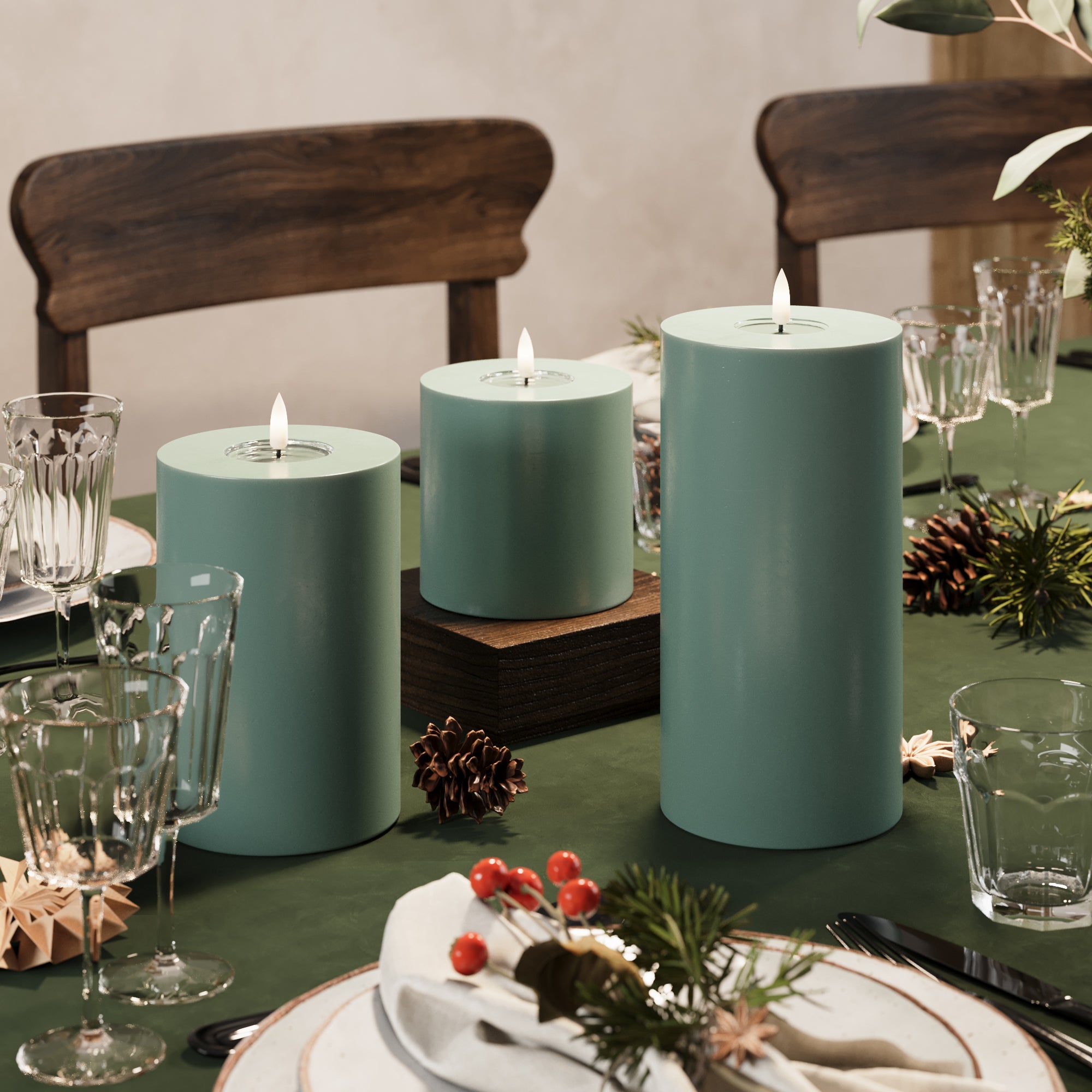 LED-Blockkerzen Ø 10 x 10 cm Jadegrün – 4 Stück